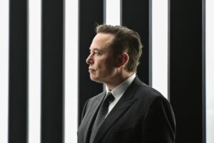 Tesla stellt Musk Aktien für eine Billion Dollar in Aussicht